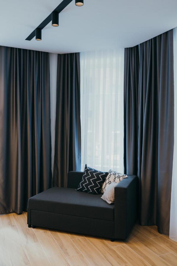 Poppy Downtown Suites Sarajevo サラエヴォ エクステリア 写真