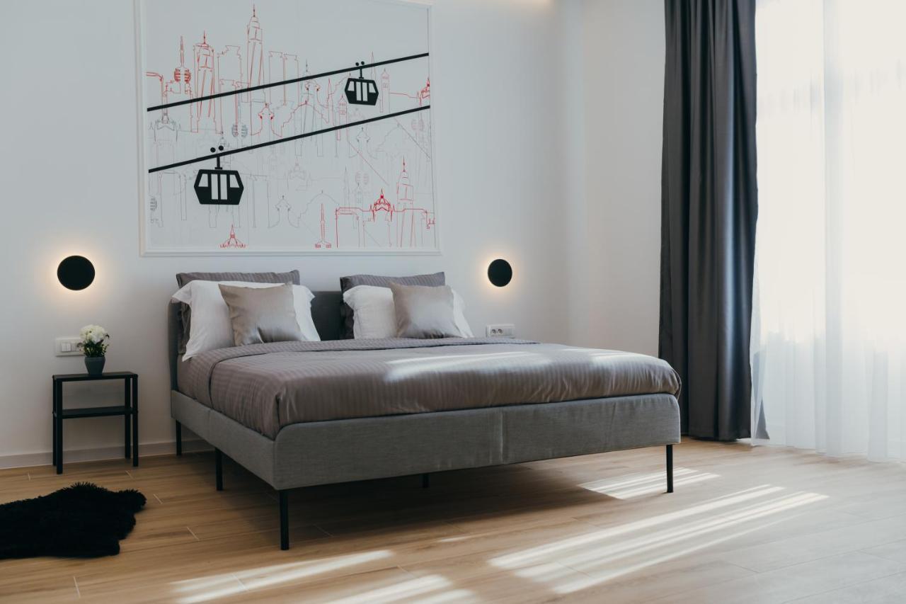 Poppy Downtown Suites Sarajevo サラエヴォ エクステリア 写真